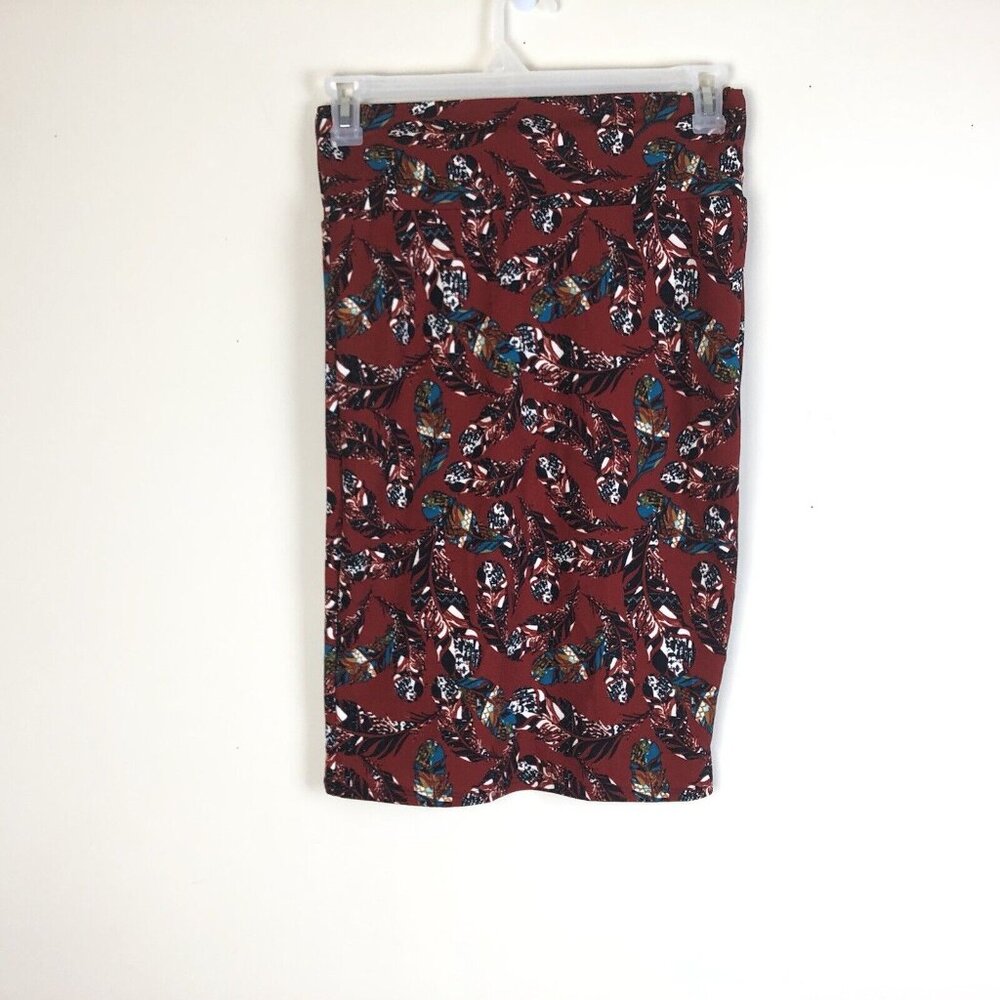 Lularoe S Cassie Pencil Skirt  Burgundy Feather Print Stretch Knee Length